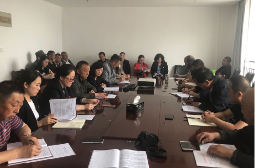 物產(chǎn)配送公司所屬黨支部召開“不忘初心、牢記使命”主題教育專題研討會